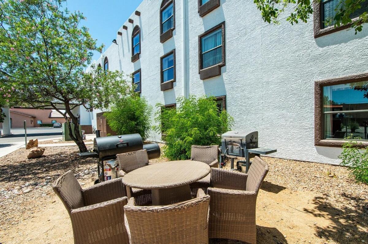 Vistas 107- Modern Studio Sleeps 3 With Style Sierra Vista Exterior foto